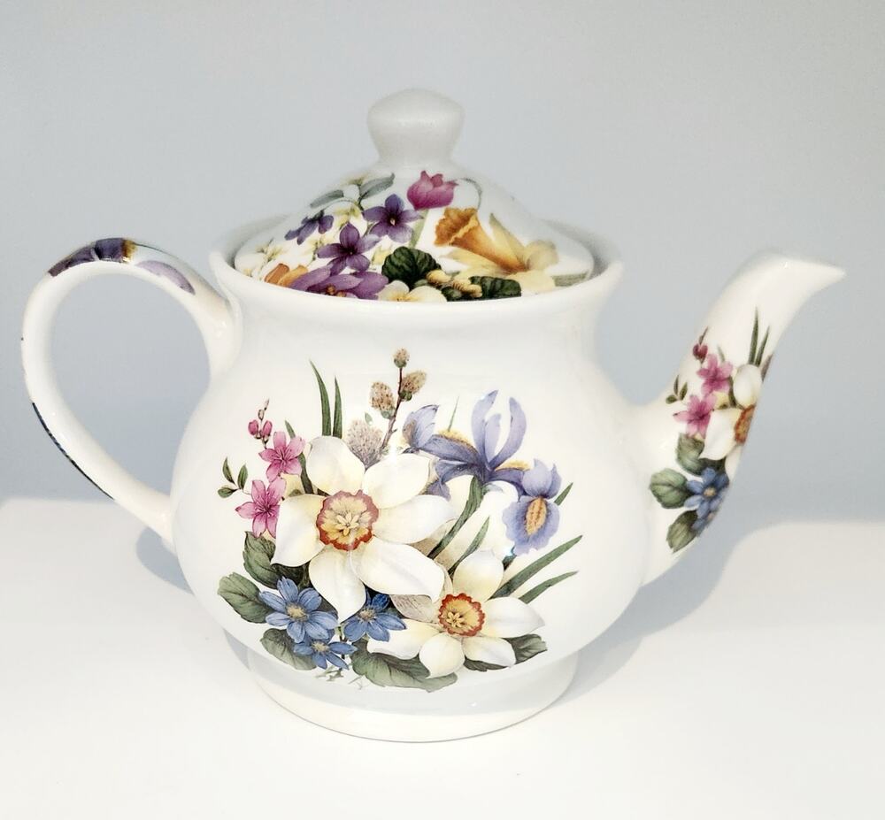 Sadler England Floral Porcelain Teapot Daffodil Iris Tea Pot w/Lid Unused 5 Cups